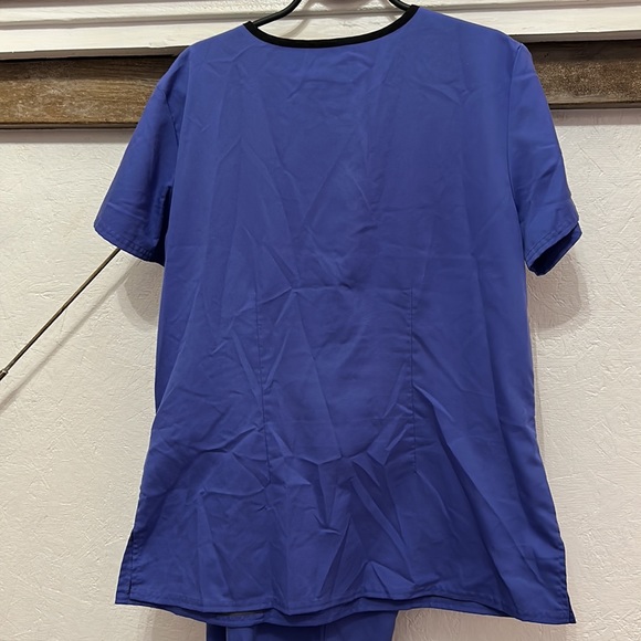 Grey’s anatomy Active scrub set in Blue - Picture 8 of 10